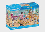 CAT CAFE
