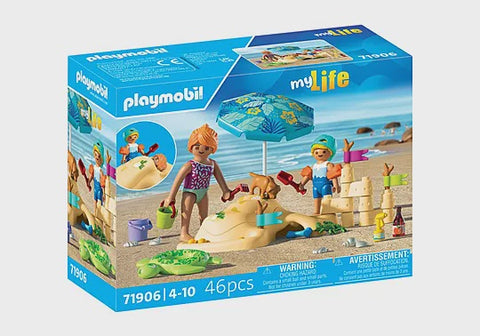 FAMILY FUN AT THE BEACH